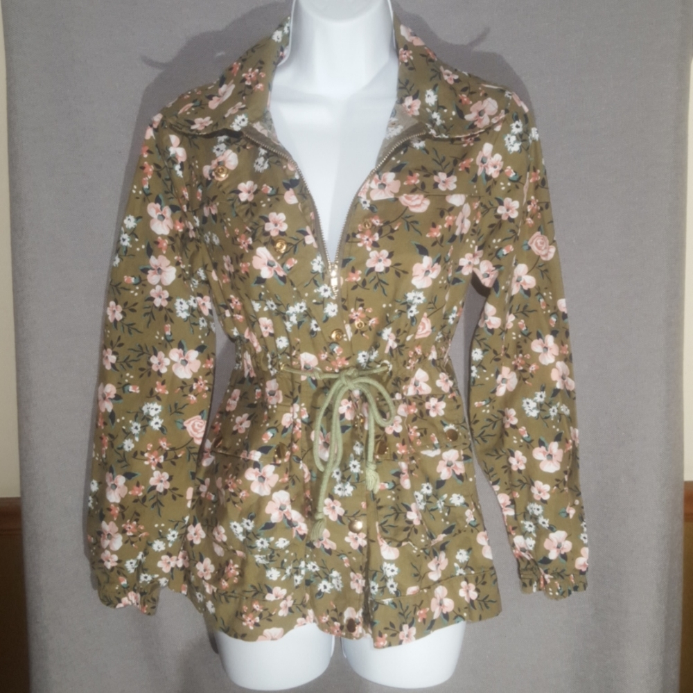 Kate C. Lightweight Jacket size S